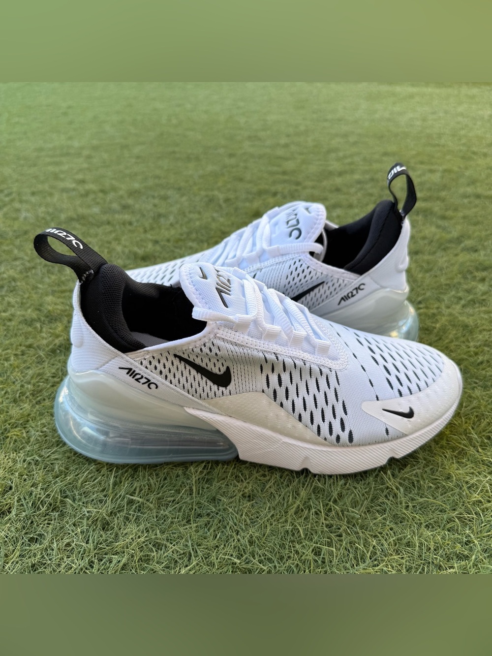 Nike Air Max 270